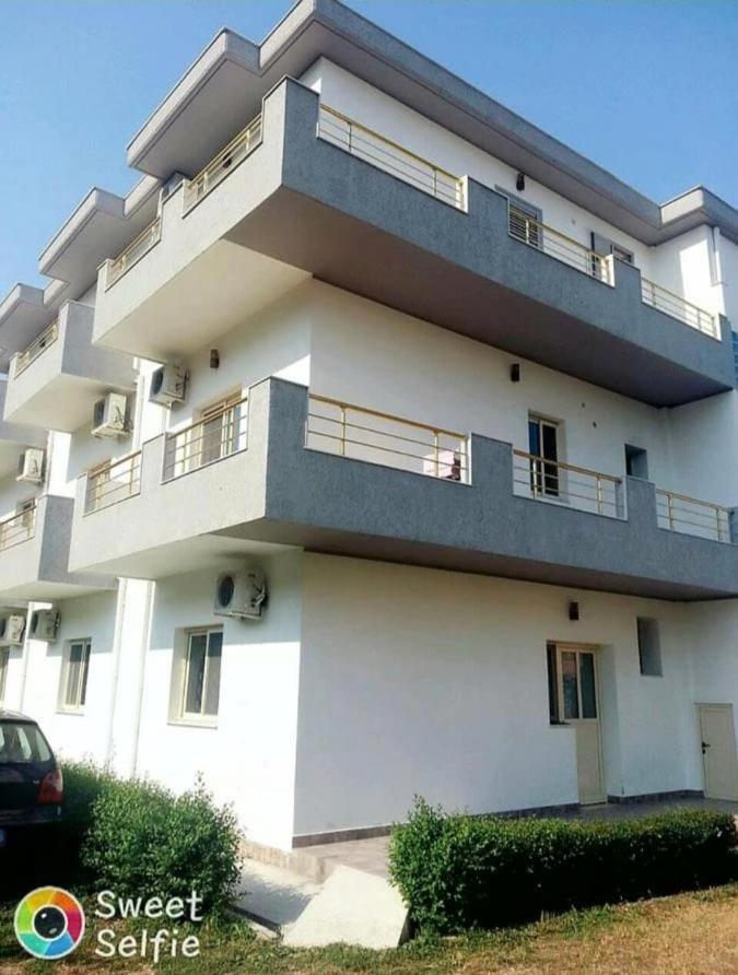 Ferienwohnung Apartmet Dritan Belulaj Orikum Exterior foto