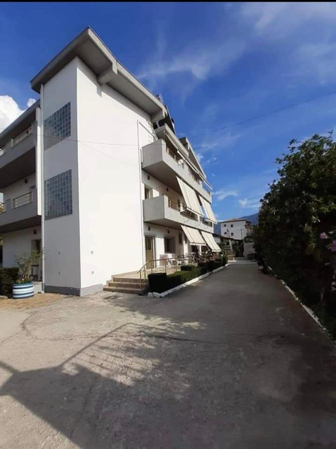 Ferienwohnung Apartmet Dritan Belulaj Orikum Exterior foto