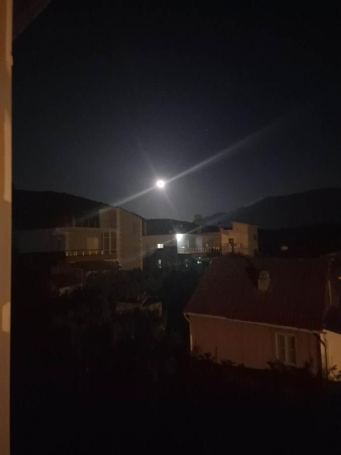 Ferienwohnung Apartmet Dritan Belulaj Orikum Exterior foto